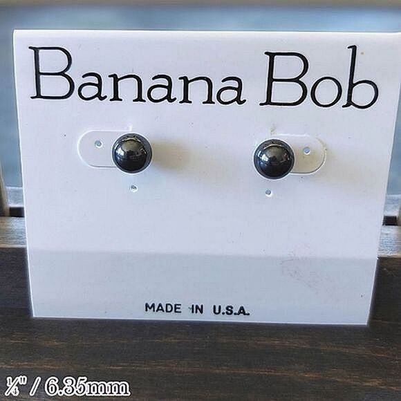 90s Deadstock Banana Bob faux black pearl studs - Picture 1 of 7